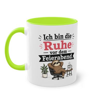 Tasse „Ich bin die Ruhe vor dem Feierabend.“ – Lustige Bürotasse mit Faultier-Motiv