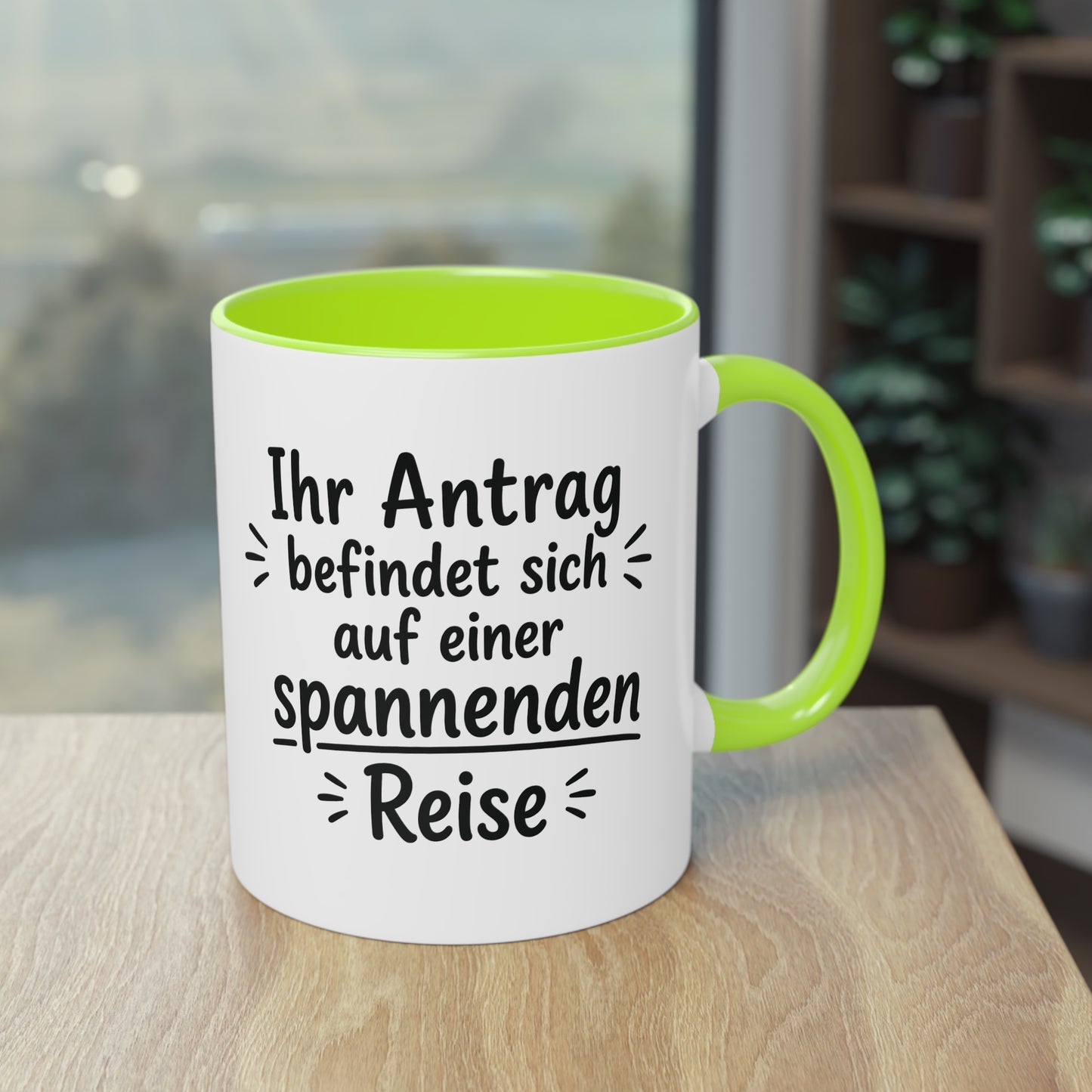 Tasse „Ihr Antrag befindet sich auf einer spannenden Reise“ – Humorvolle Behördentasse