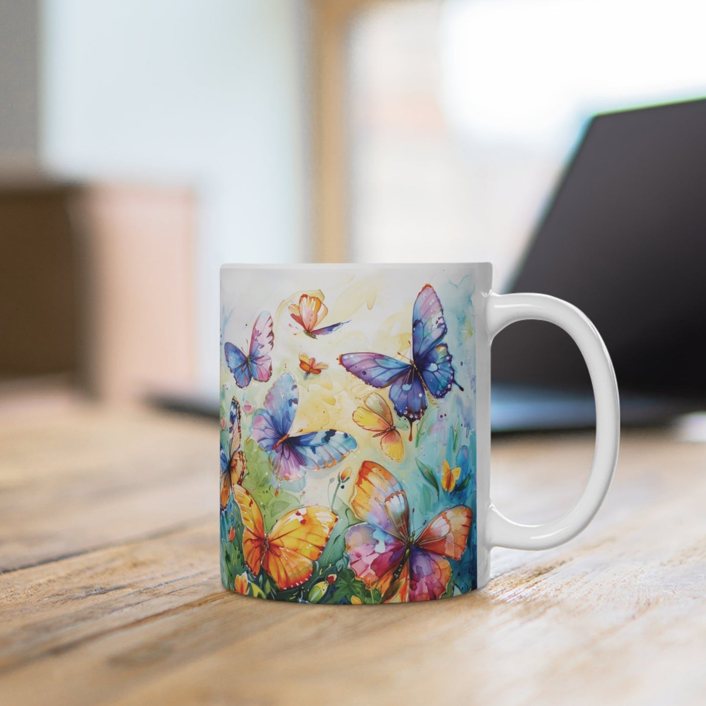 Schmetterlings Tasse bunt – Farbenfrohe Kaffee Tasse mit Schmetterlingsmotiv für Natur- und Designliebhaber