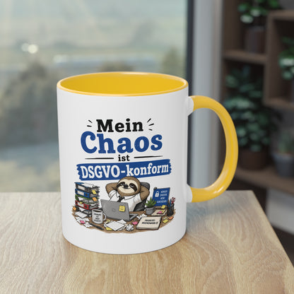 Tasse „Mein Chaos ist DSGVO-konform.“ – Lustige Bürotasse mit Humor