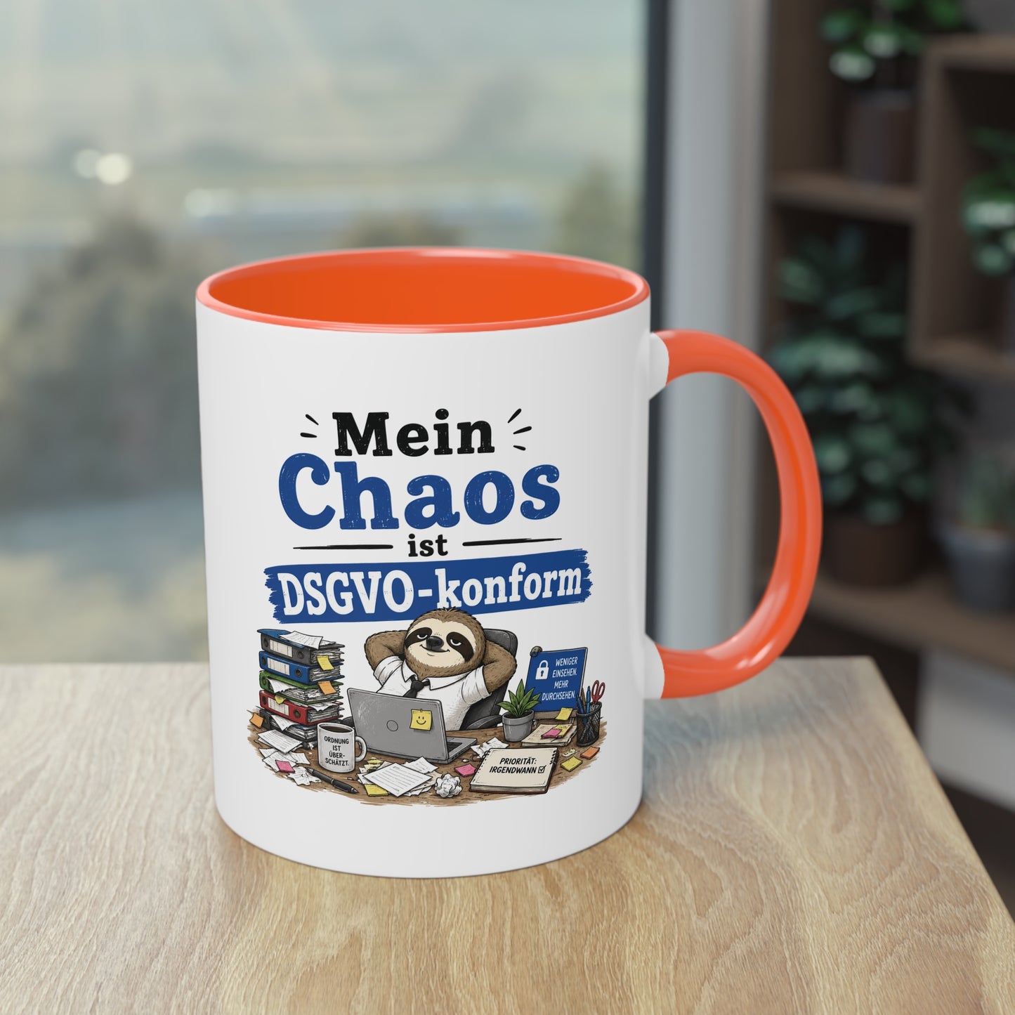 Tasse „Mein Chaos ist DSGVO-konform.“ – Lustige Bürotasse mit Humor