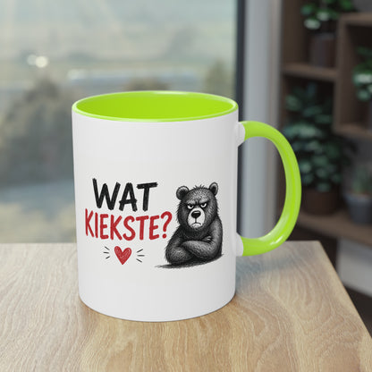 Tasse „Wat Kiekste?“ – Berliner Schnauze mit Humor ☕🐻