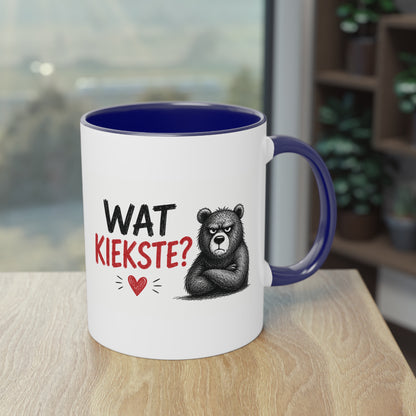 Tasse „Wat Kiekste?“ – Berliner Schnauze mit Humor ☕🐻
